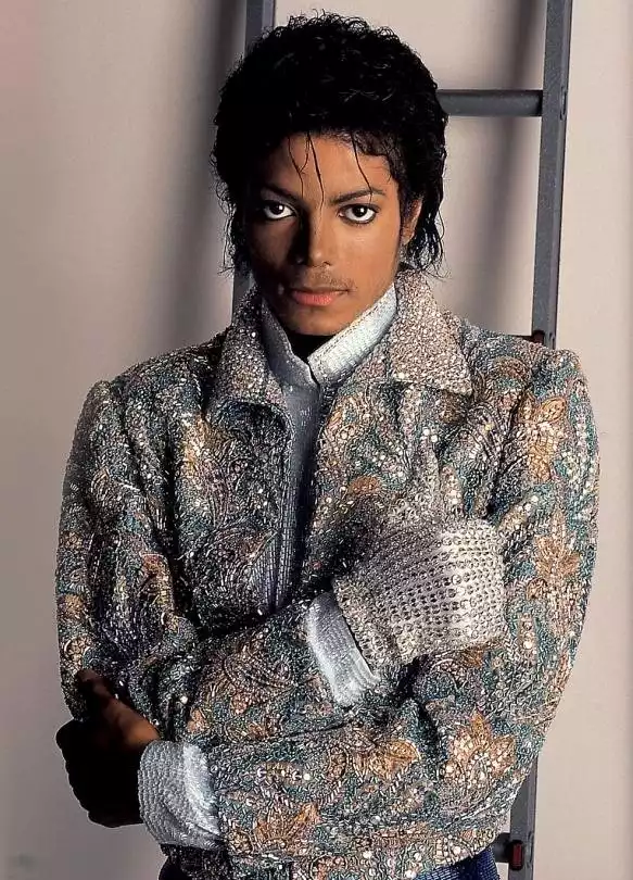 Michael Jackson został jednak zamordowany. Tak przynajmniej twierdzi koroner.
