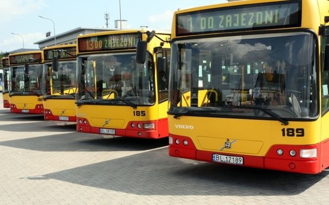 Autobus dowiezie pasażerów także do Skansenu Kurpiowskiego w Nowogrodzie oraz do Zbójnej.