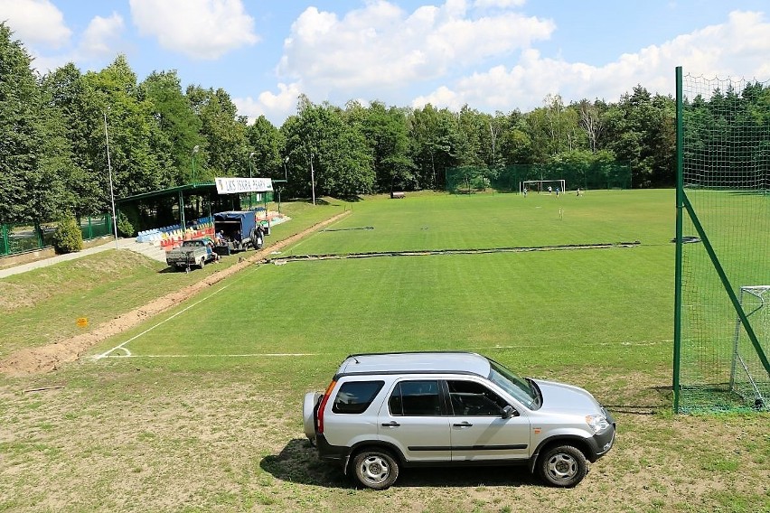 Psary stawiają na stadiony i je remontują ZDJĘCIA