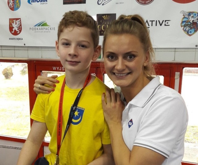 Szymonowi Skulskiemu gratulowała mistrzyni świata, reprezentantka Polski Aleksandra Urbańczyk.