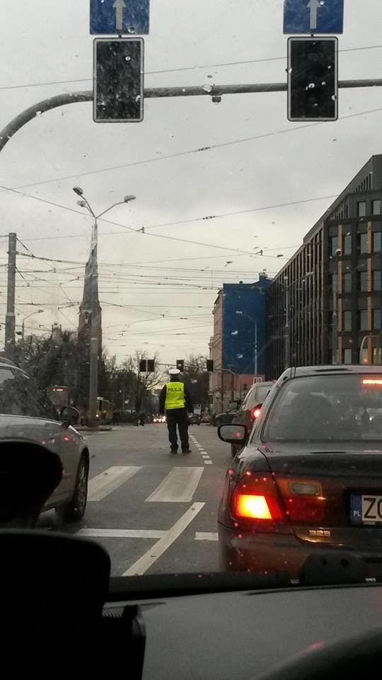 Od kilku dni sygnalizacja na Bramie Portowej jest wyłączana.