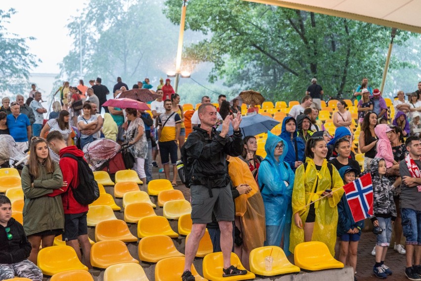 Festiwal Puzzle Kultury: artyści uliczni spotkali się w miejskiej przestrzeni Wisły 