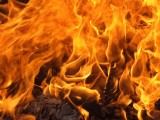 Płonął dom jednorodzinny w Sokolnikach. Straty obliczono na 80 tys. zł