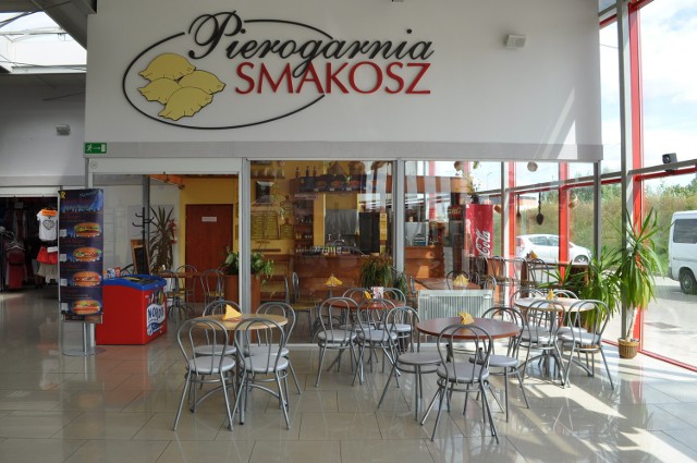 Pierogarnia SMAKOSZ SMS na numer 72466 (2,46 zł z VAT) o treści przyjazne.42