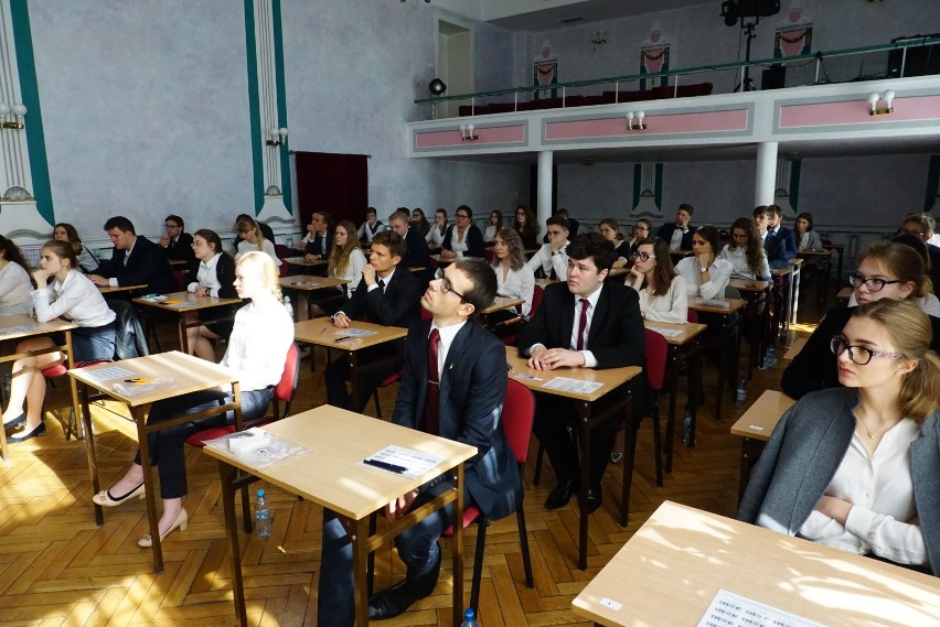 Matura 2018 z języka polskiego w II LO w Poznaniu