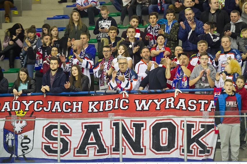 W meczu 2 ligi słowackiej, Ciarko KH 58 Sanok pokonało u...