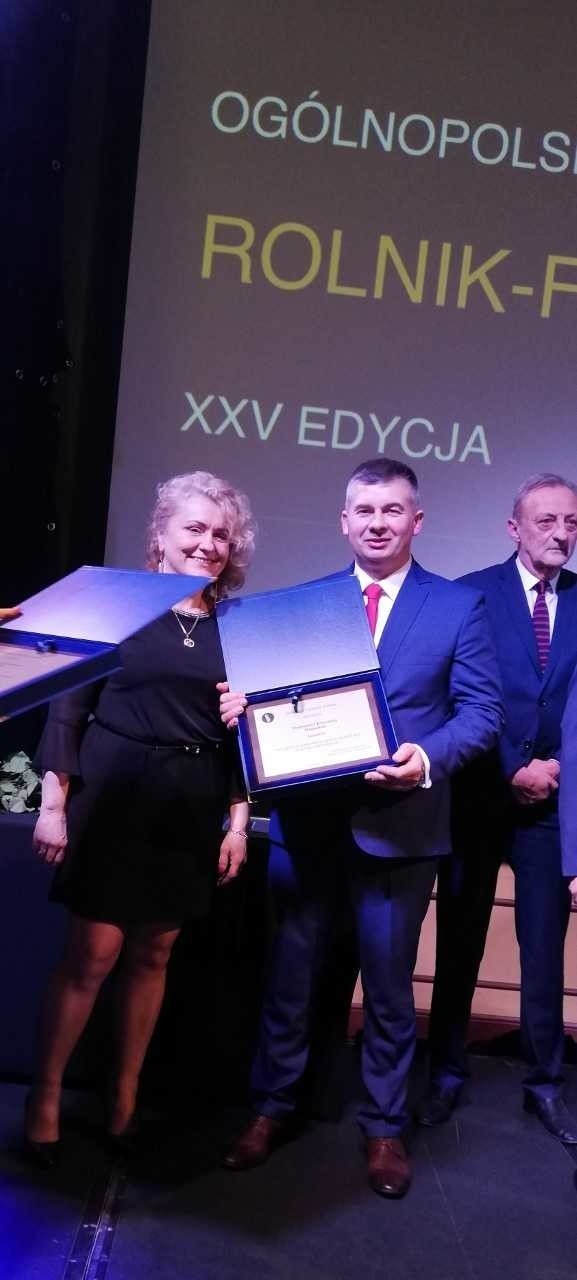 Rolnik Farmer Roku. Małgorzata i Krzysztof Wojtachowie ze Szpakowa zwyciężyli w krajowym konkursie