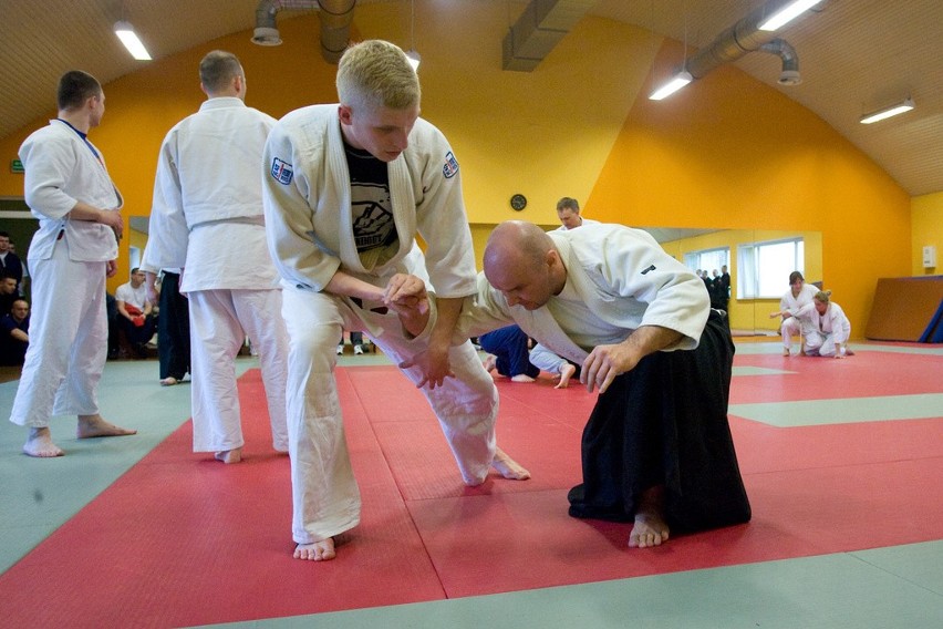 pokaz aikido dla słuchaczy Szkoły Policji w Słupsk...