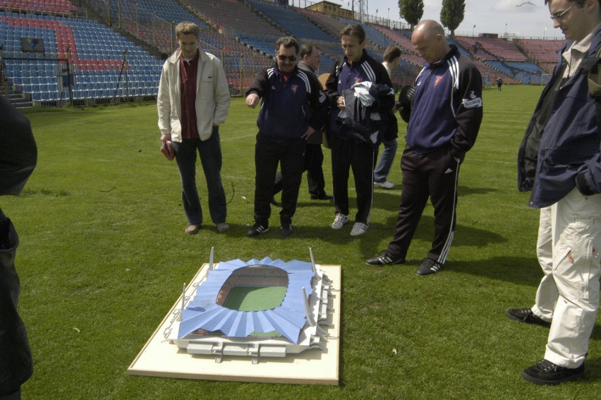 75 lat "Głosu". Jubileusz naszej gazety. Zobacz jak 18 lat temu miał wyglądać stadion Pogoni Szczecin