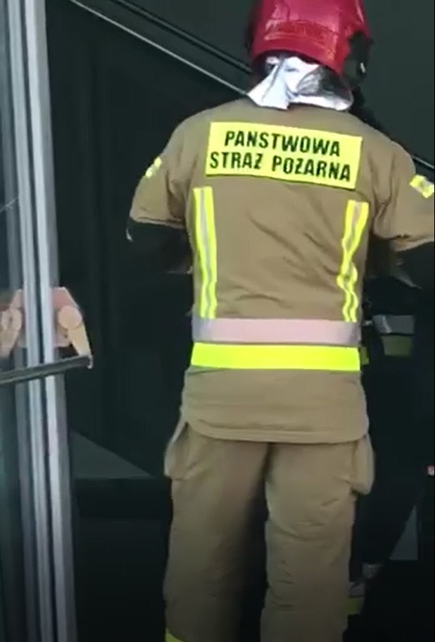 Koszalińscy strażacy interweniowali w Galerii Emka w...