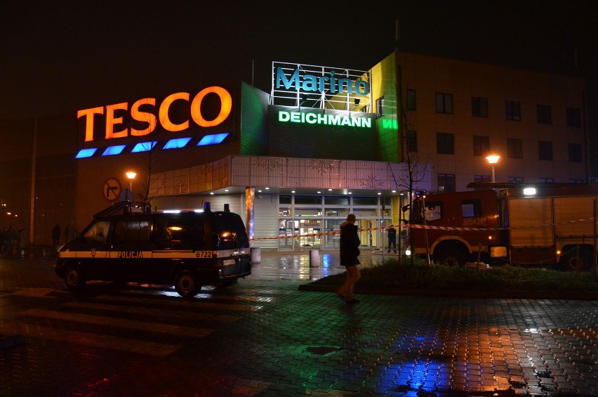 Wrocław: Pożar w Marino. Ewakuacja całego centrum handlowego (FILM, ZDJĘCIA)