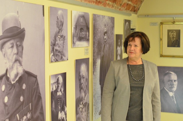 Zrobiliśmy wystawę  z prawdziwego zzdarzenia - mówi Urszula Zajączkowska. - Przyczyną podjęcia prac nad nią stała się 80. rocznica urodzin Glauera.
