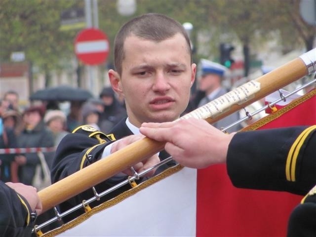 Defilada i ślubowanie strażaków w Częstochowie. Towarzyszyły...