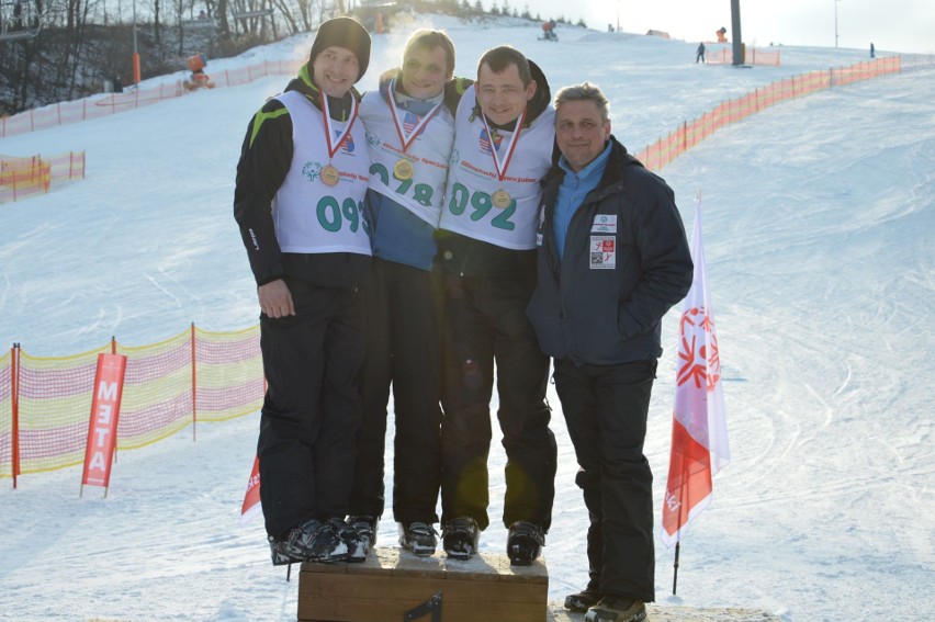 Przekraczają kolejne bariery. Mityng narciarski Olimpiad Specjalnych w Bałtowie