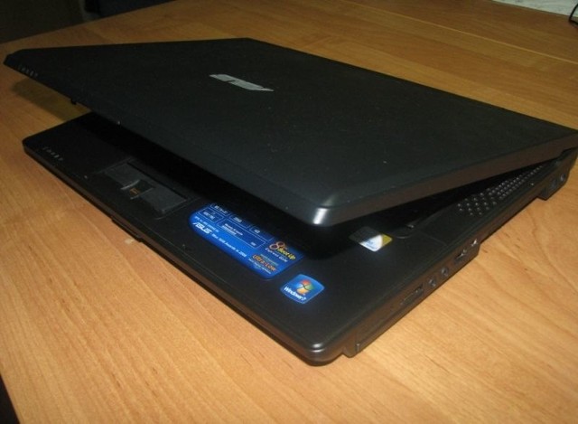 Skradziony laptop odzyskali policjanci