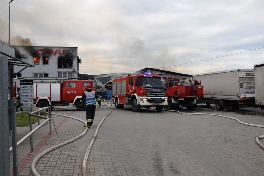 Pożar w firmie Opak w Szczecinku. Jest praca dla 50 osób. Odzew pracodawców 13.08.2019