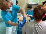 Punkt Szczepień Powszechnych w Makowie Mazowieckim. 2.06.2021 rozpoczęły się szczepienia. Zdjęcia
