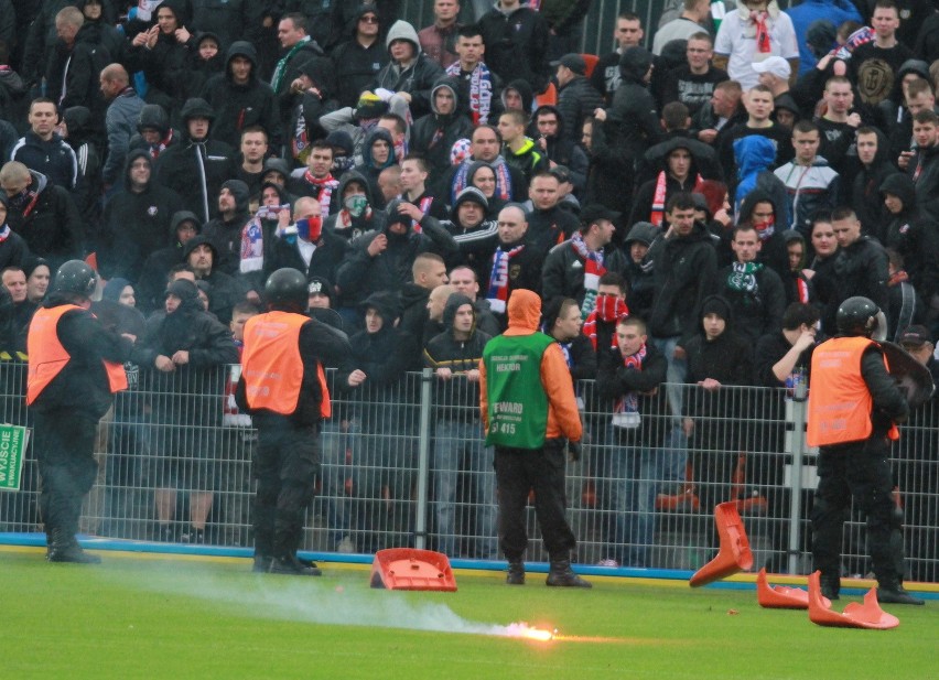 Górnik Zabrze spadł do 1. ligi po remisie 1:1 z Termalicą w...