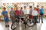 Dzieciaki z inowrocławskiej "szóstki" brały udział w kampanii "Warto być dobrym" [zdjęcia]