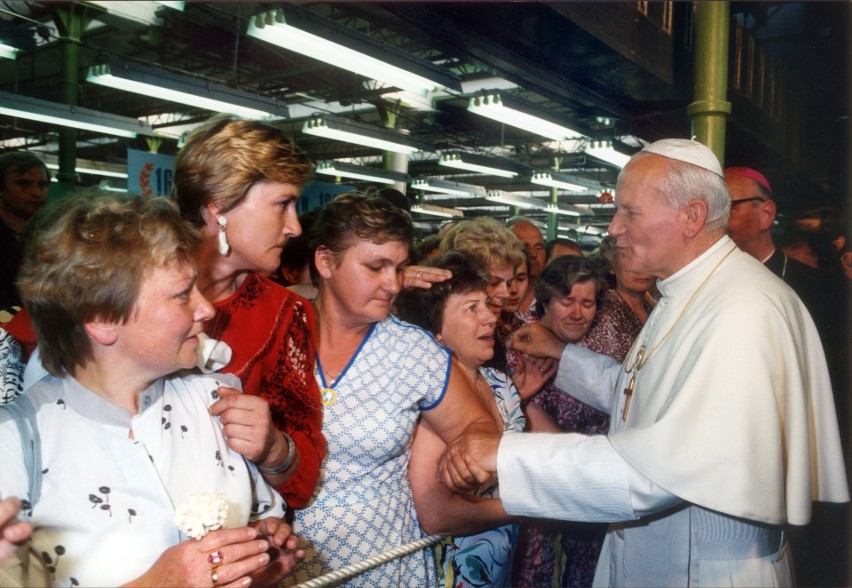 Zamach na papieża Jana Pawła II - Rzym, 13 maja 1981....