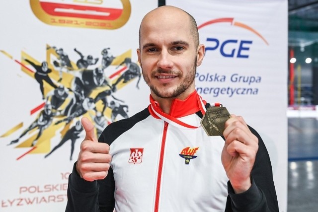 Piotr Michalski jest nie tylko rekordzistą Polski na 500 i na 1000 metrów. Jest też mistrzem Polski na tych dystansach