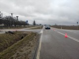 Wypadek w miejscowości Jaszczołty. Osobówka zderzyła się z motorowerem. Kierowca nissana wymusił pierwszeństwo