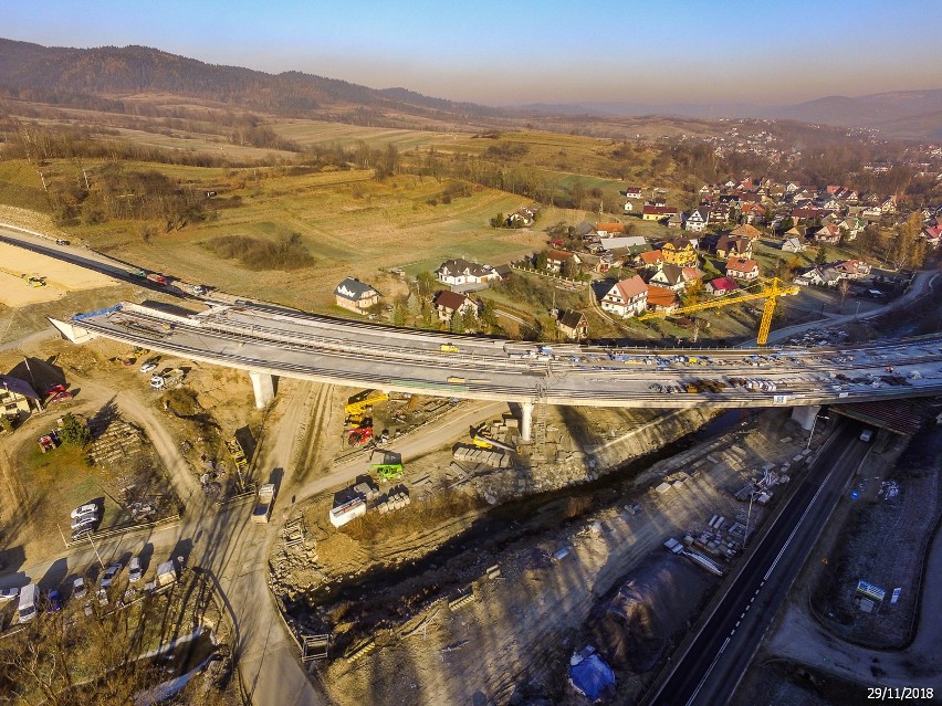 Niesamowite zdjęcia z budowy zakopianki. W tunelu szykuje się... święto [ZDJĘCIA]