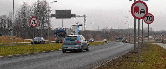 Łącznik z autostradą A4, według opinii biegłych, można było wybudować już za 14-15 mln zł. Natomiast TZDM zapłacił za roboty 40 mln zł