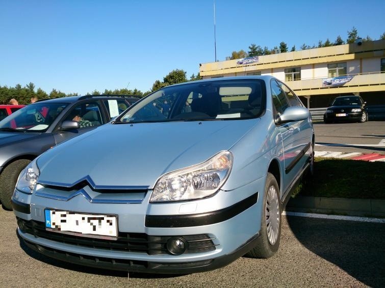 Giełdy samochodowe w Kielcach i Sandomierzu (08.09) - ceny i...