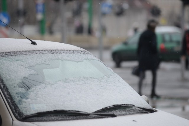 03.02.2015 poznan pm mikre opady sniegu zima. glos wielkopolski. fot. pawel miecznik/polskapresse