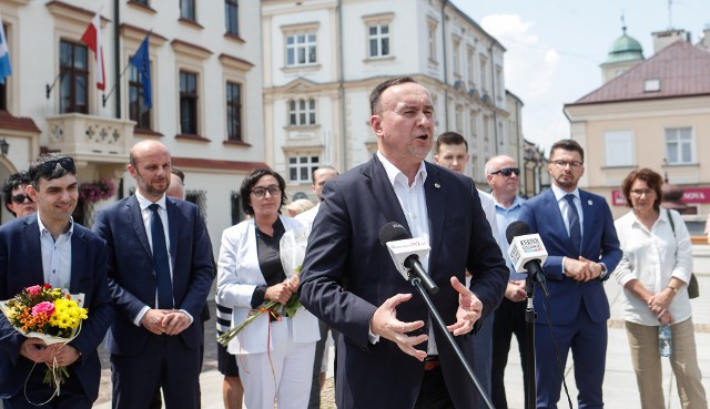 Przewodniczący Polska 2050 Michał Kobosko z wizytą w stolicy Podkarpacia.