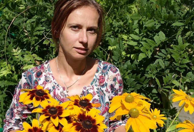 - Rudbekie tworzą oryginalne kępy obsypane kwiatami, doskonale wyglądają posadzone wśród bylin - mówi Magda Bolechowska.