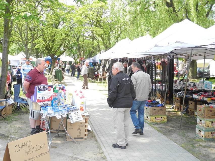 W Słupsku trwają targi rolno-kwiatowe w Słupsku (zdjęcia)