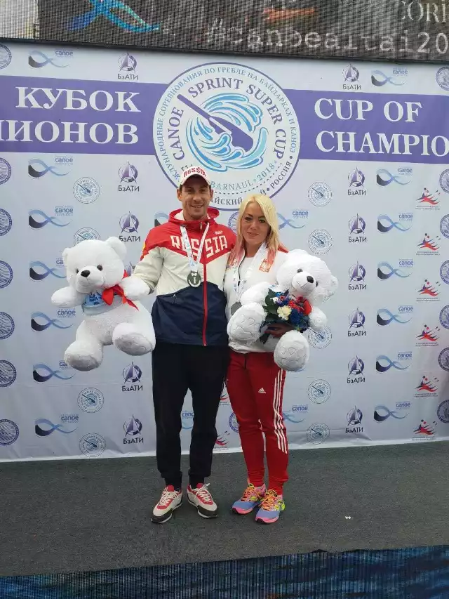 Marta Walczykiewicz i Rosjanin Kirył Liapunow okazali się dominatorami podczas pierwszego dnia zawodów Super Pucharu Świata w Barnauł