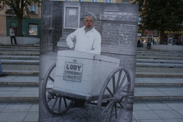 Każdy białostoczanin może tu przyjść i sfotografować się...