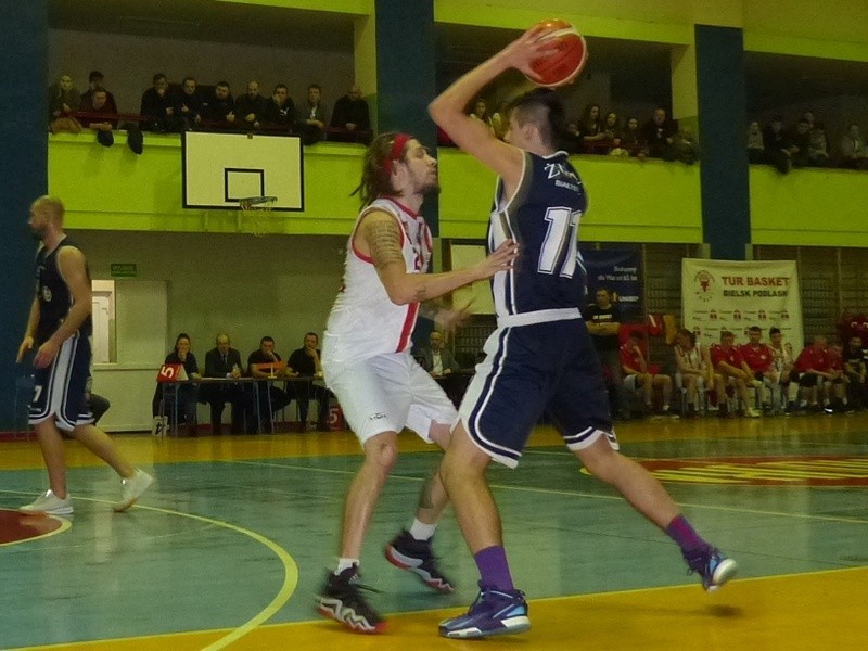 Tur Basket Bielsk Podlaski – Żubry Białystok 80:71