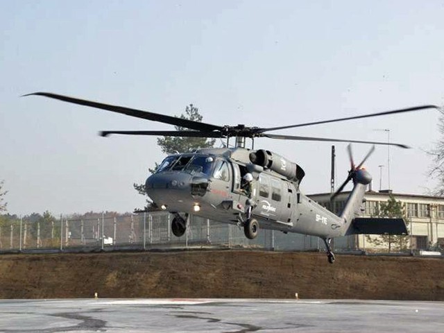 Black Hawk podjął próbę wylądowania na nowym lądowisku dla helikopterów przy mieleckim szpitalu.
