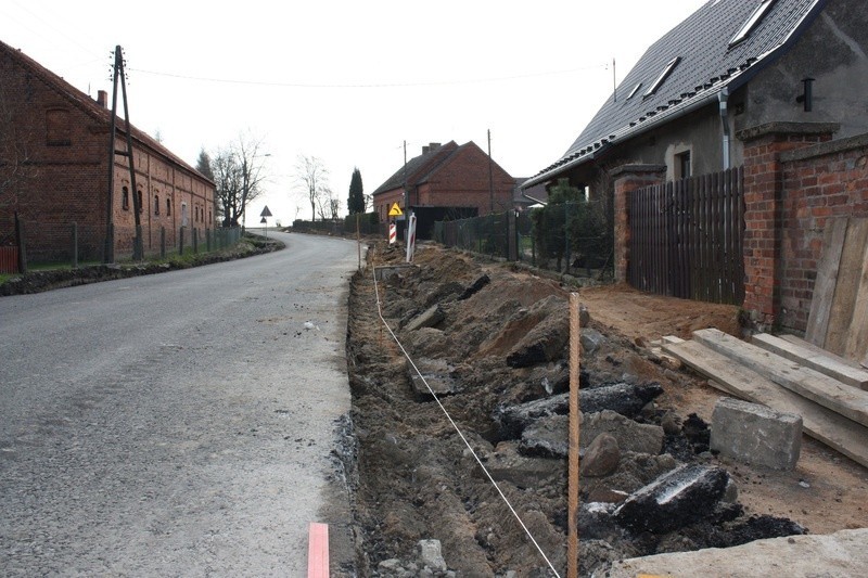 Wiosna na drogach w powiecie kluczborskim - niektóre...