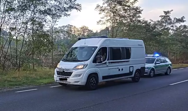 Funkcjonariusze Straży Granicznej z Zielonej Góry odzyskali skradzionego w Niemczech kampera marki Citroen Jumper wartego 220 tysięcy zł