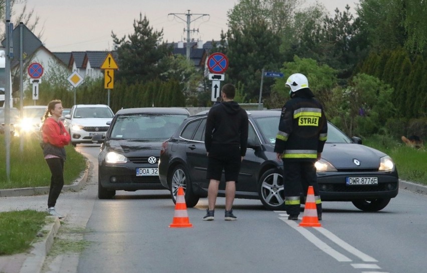 Pierwszej pomocy udzielili strażacy, którzy przyjechali na...