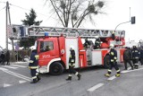 Pożar w centrum handlowym w Jankach. Ewakuowano kilkaset osób