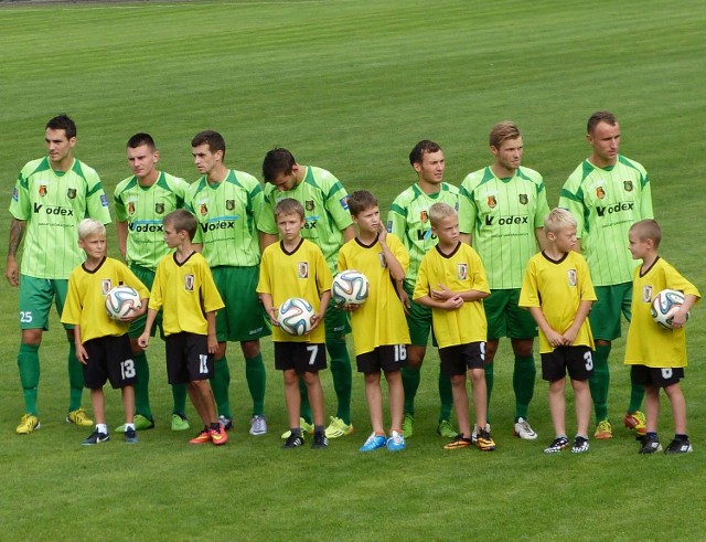 Piłkarze Stali Stalowa Wola zmierzą się w sobotę na swoim stadionie z Rozwojem Katowice.