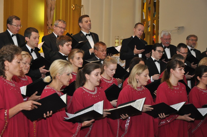 Koncert Mieszanego Chóru Mariańskiego z Krakowa.