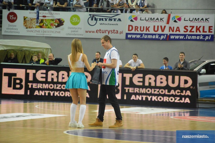 W meczu Tauron Basket Ligi Anwil Włocławek pokonał Polski...