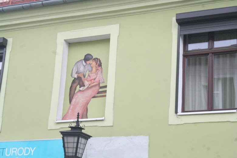 Okazji do powstawania murali może być wiele. W Chełmnie...