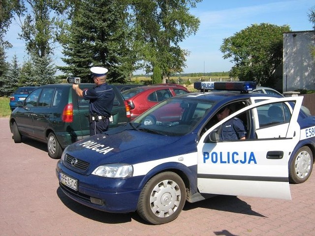 Policjanci pod szkołami w Krośnie Odrz. i na terenie powiatu będą systematycznie kontrolować prędkość z jaką jeżdżą kierowcy.