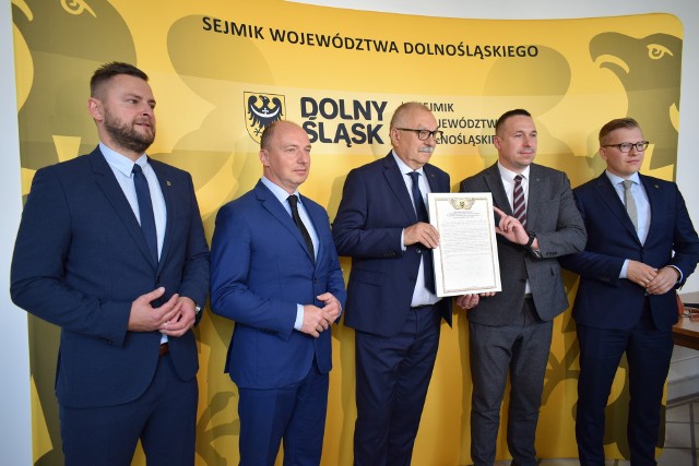 Radni z ramienia Polskiego Stronnictwa Ludowego i Bezpartyjnych Samorządowców postanowili utworzyć wspólny klub w sejmiku.