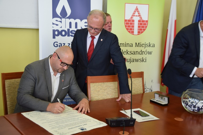 Zakończenie budowy gazociągu łączącego Aleksandrów Kujawski...