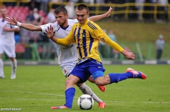 W Rypinie piłkarze drugoligowego Lecha oraz trener Sławomir Suchomski rozwiązali umowy z klubem.