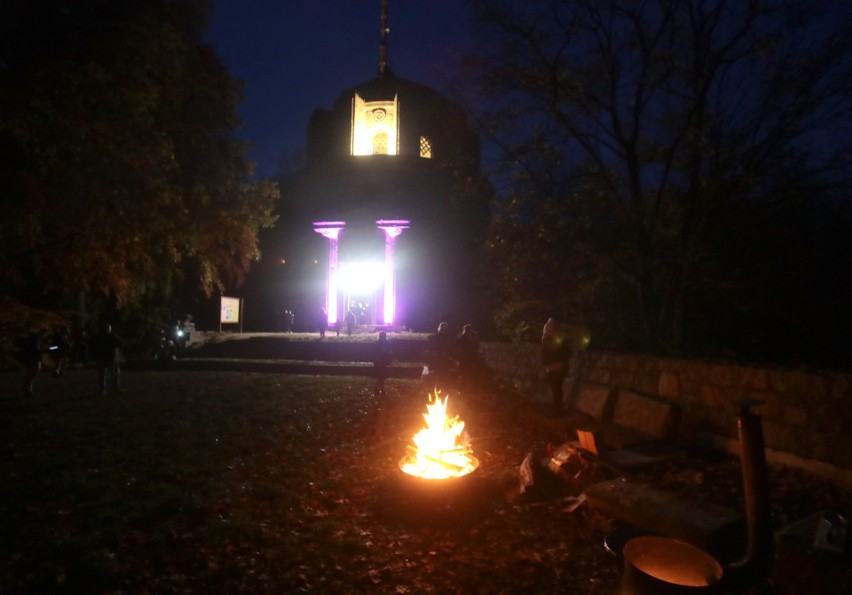 Magiczne audiowizualne "Pradziady" w Wieży Bismarcka.